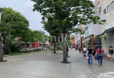 Sala Comercial para venda ou aluguel, 650m² no Barra da Tijuca, Rio de Janeiro