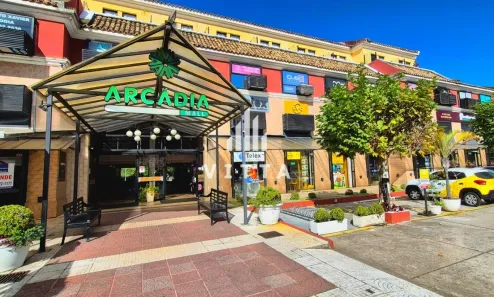Ponto Comercial para alugar, 110m² no Itaipava, Petrópolis