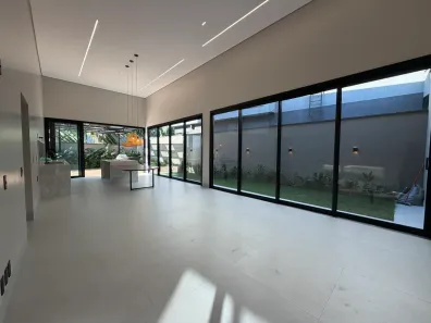Casa de Condomínio com 3 Quartos à venda, 182m² no Residencial Villagio Toscana, Goiânia