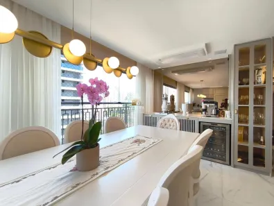 Apartamento com 3 Quartos à venda, 123m² no Jardim Aurélia, São Paulo