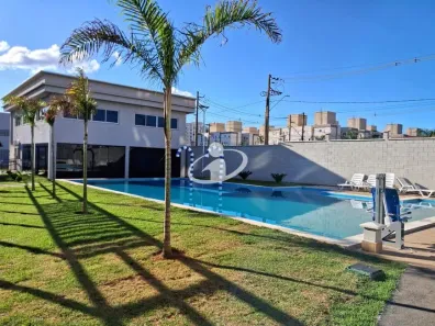 Apartamento com 2 Quartos para alugar, 55m² no Grand Ville, Uberlândia