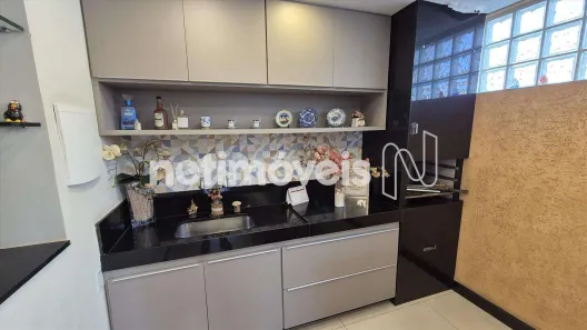 Casa com 5 Quartos à venda, 180m² no Ouro Preto, Belo Horizonte