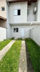 Sobrado com 2 Quartos à venda, 70m² no Pontal de Santa Marina, Caraguatatuba