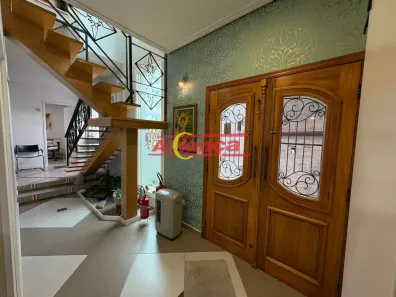 Casa com 3 Quartos à venda, 193m² no Vila Maria Tereza, Guarulhos