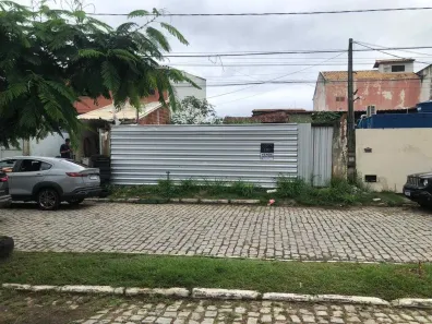 Lote/Terreno à venda, 330m² no Novo Cavaleiro, Macaé