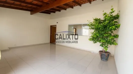 Casa com 3 Quartos à venda, 120m² no São Jorge, Uberlândia