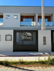 Sobrado com 2 Quartos à venda, 75m² no Rio Pequeno, Camboriú
