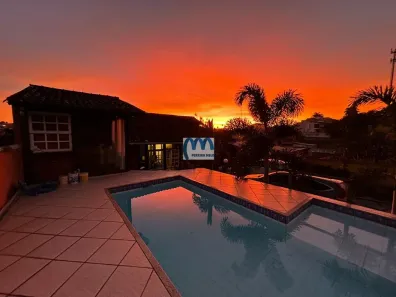 Casa com 3 Quartos à venda, 350m² no Mata Paca, Niterói