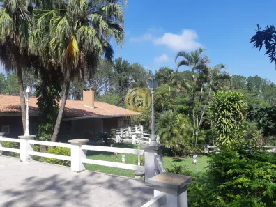 Fazenda/Sítio com 5 Quartos para alugar, 17000m² no Jardim Torrão de Ouro, São José dos Campos