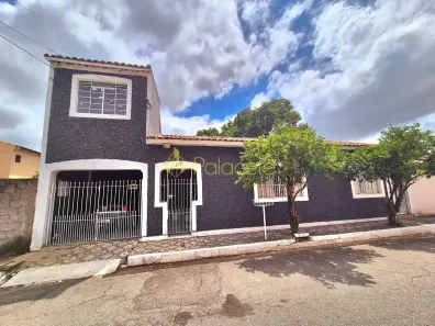 Casa com 3 Quartos à venda, 152m² no Vila Prado, Roseira