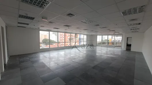 Prédio Comercial com 1 Quarto para alugar, 179m² no Vila Uberabinha, São Paulo