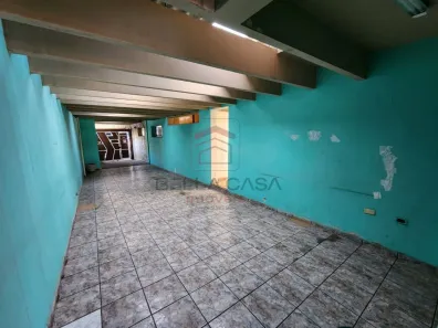 Casa com 3 Quartos para alugar, 283m² no Vila Bertioga, São Paulo