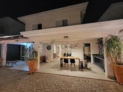 Casa de Condomínio com 4 Quartos à venda, 202m² no Bairro das Palmeiras, Campinas