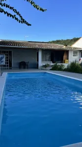 Casa com 2 Quartos para alugar, 125m² no Massaguaçu, Caraguatatuba