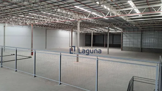 Galpão/Depósito/Armazém para alugar, 8355m² no Loteamento Industrial Coral, Mauá