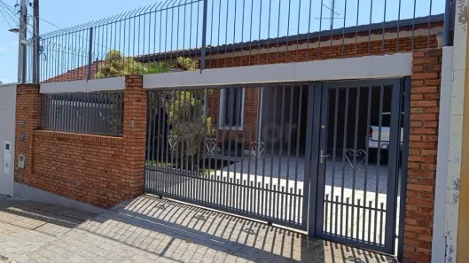 Casa com 3 Quartos à venda, 200m² no Jardim do Trevo, Campinas