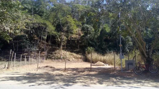 Lote/Terreno à venda, 801m² no Anna Florência, Ponte Nova