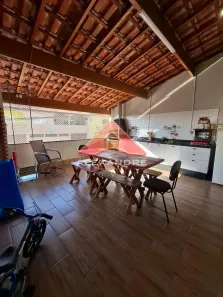 Casa com 2 Quartos à venda, 136m² no Parque Novo Horizonte, São José dos Campos