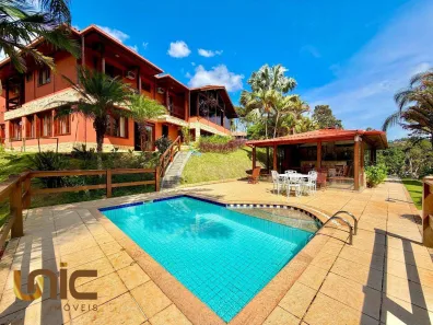 Casa de Condomínio com 7 Quartos à venda, 395m² no Albuquerque, Teresópolis