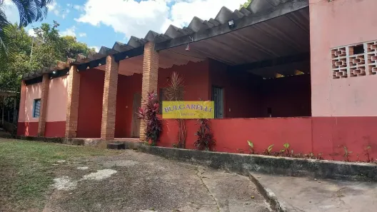 Fazenda/Sítio com 2 Quartos à venda, 140m² no Aeroporto, Jundiaí