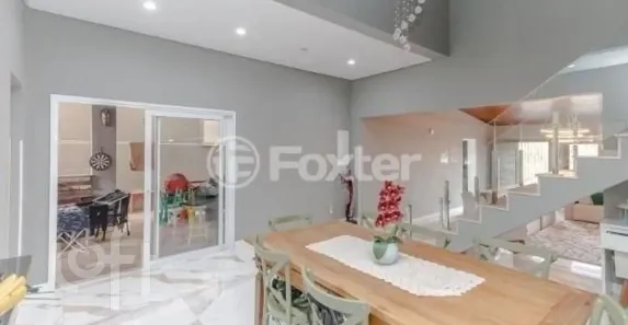 Casa com 6 Quartos à venda, 250m² no Chácara das Pedras, Porto Alegre