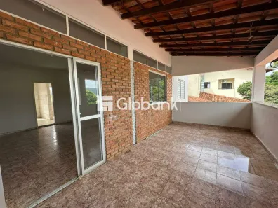 Casa com 2 Quartos para alugar, 65m² no Major Prates, Montes Claros