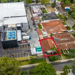 Lote/Terreno à venda, 366m² no Hugo Lange, Curitiba