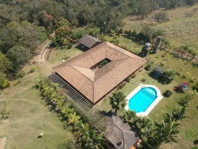 Fazenda/Sítio com 3 Quartos à venda, 540m² no Rio Acima, Jundiaí