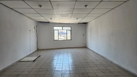Ponto Comercial para alugar, 45m² no Benfica, Rio de Janeiro