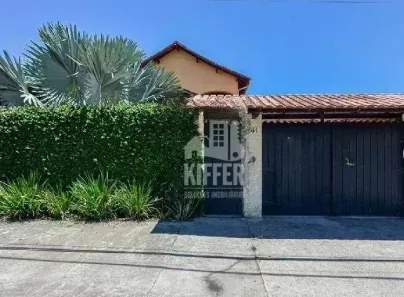 Casa com 4 Quartos à venda, 350m² no Piratininga, Niterói
