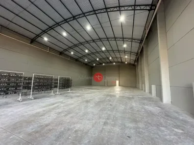 Imóvel Comercial com 1 Quarto à venda, 800m² no Cilo 2, Londrina