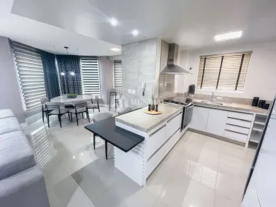 Apartamento com 3 Quartos à venda, 135m² no Centro, Balneário Camboriú