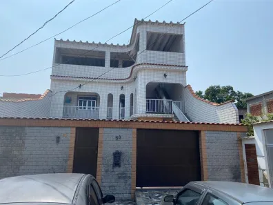 Casa com 3 Quartos à venda, 180m² no Cabuis, Nilópolis