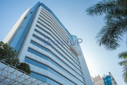 Sala Comercial à venda, 43m² no Chácara das Pedras, Porto Alegre