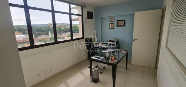 Sala Comercial com 5 Quartos à venda, 100m² no Centro, Valinhos