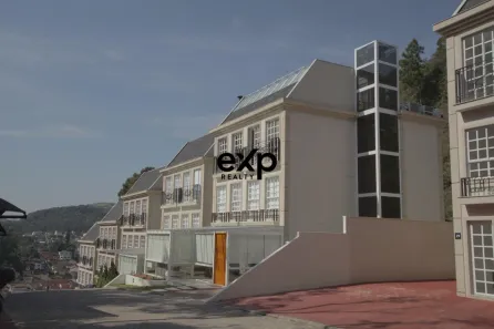 Casa de Condomínio com 3 Quartos à venda, 111m² no Valparaíso, Petrópolis