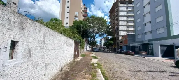 Lote/Terreno à venda, 235m² no Menino Jesus, Santa Maria