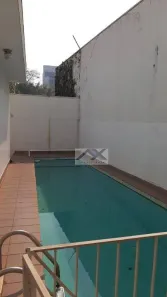 Imóvel Comercial à venda, 266m² no Vila Guedes de Azevedo, Bauru