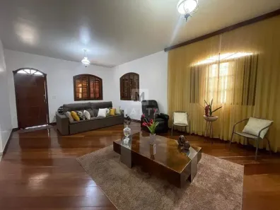 Casa com 4 Quartos à venda, 360m² no Diamante (Barreiro), Belo Horizonte