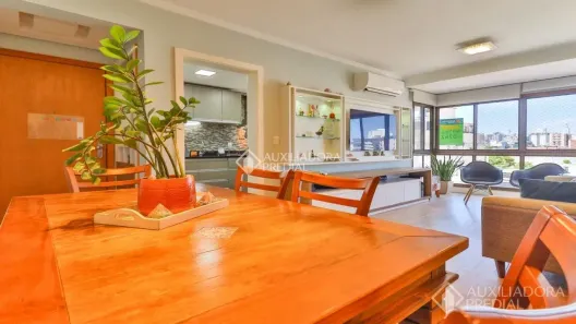 Apartamento com 3 Quartos à venda, 84m² no Santana, Porto Alegre