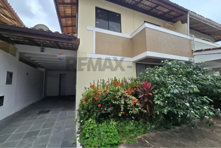 Casa de Condomínio com 3 Quartos à venda, 117m² no Piatã, Salvador