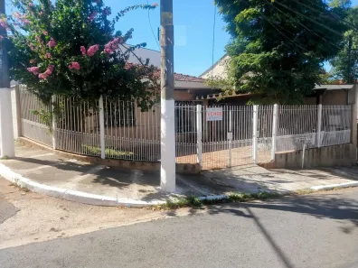 Casa com 2 Quartos à venda, 200m² no Vila Pereira Barreto, São Paulo