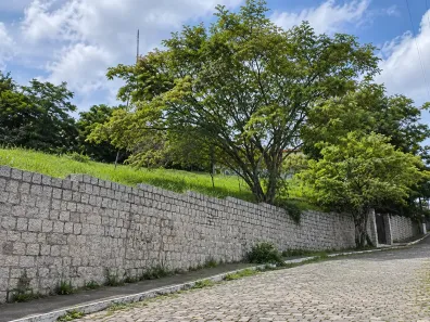Lote/Terreno à venda, 2675m² no Jardim Brasília, Resende