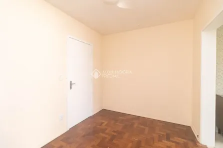 Apartamento com 3 Quartos para alugar, 120m² no Rio Branco, Porto Alegre