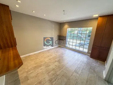 Sala Comercial para alugar, 34m² no Valparaíso, Petrópolis