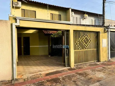 Sobrado com 3 Quartos para alugar, 240m² no Antares, Londrina