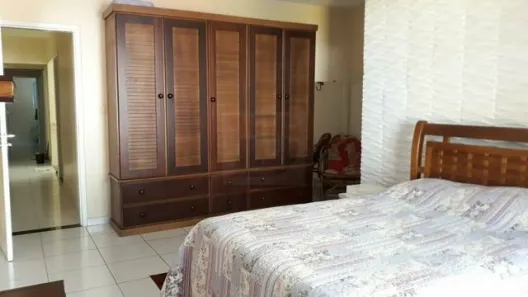 Sobrado com 4 Quartos à venda, 350m² no Centro, Diadema