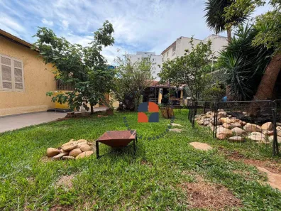 Casa com 3 Quartos à venda, 300m² no Alto da Lapa, São Paulo