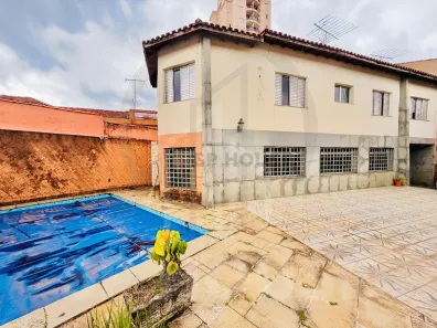 Casa com 4 Quartos à venda, 383m² no Vila Gumercindo, São Paulo