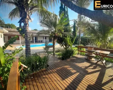 Fazenda/Sítio com 3 Quartos à venda, 250m² no Pinheirinho, Vinhedo